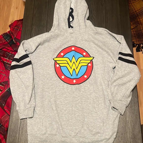Wonder Woman Tunic long Hoodie Sweatshirt XL (15-17) - Picture 1 of 6